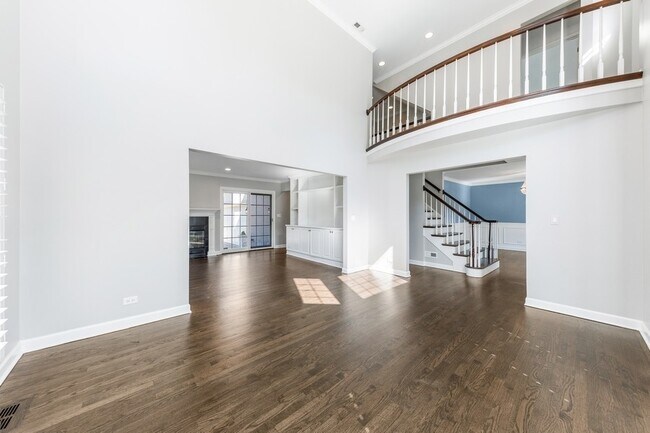Building Photo - 544 Phillippa St