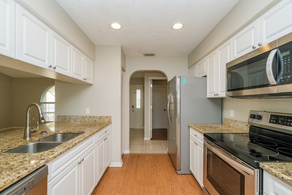 Building Photo - 4715 Whitetail Ln