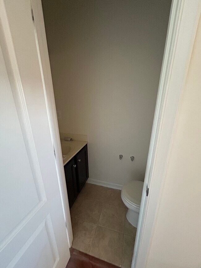 Building Photo - 7125 Durrette Rd