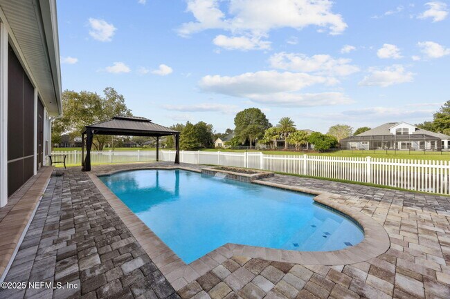 Building Photo - 1842 Paradise Moorings Blvd