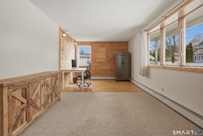 Building Photo - 9 Morrison St