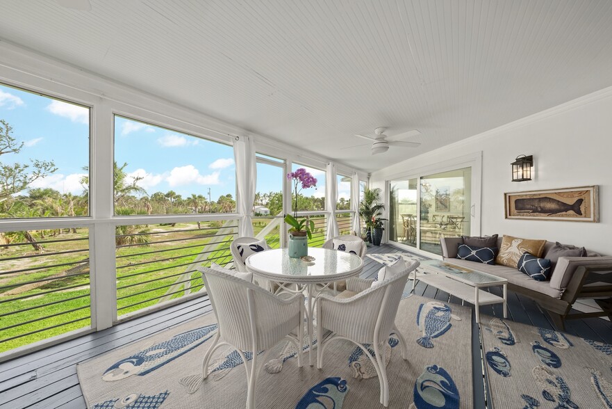 Building Photo - 6093 Henderson Rd