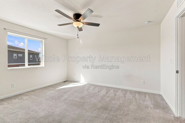 Building Photo - 871 E 98th Ave