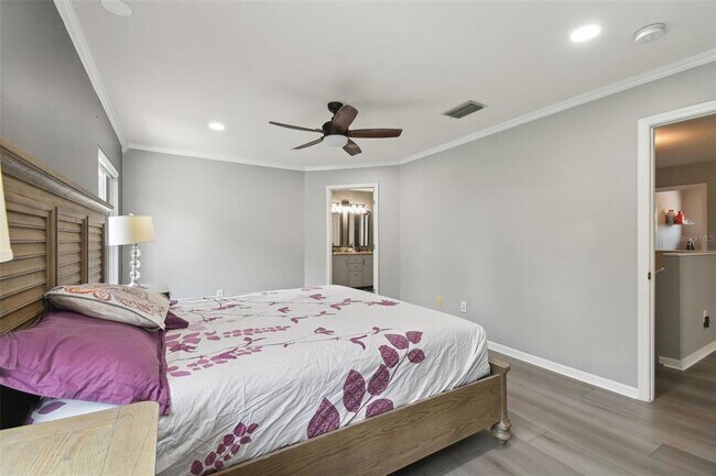 Building Photo - 19426 Sandy Springs Cir