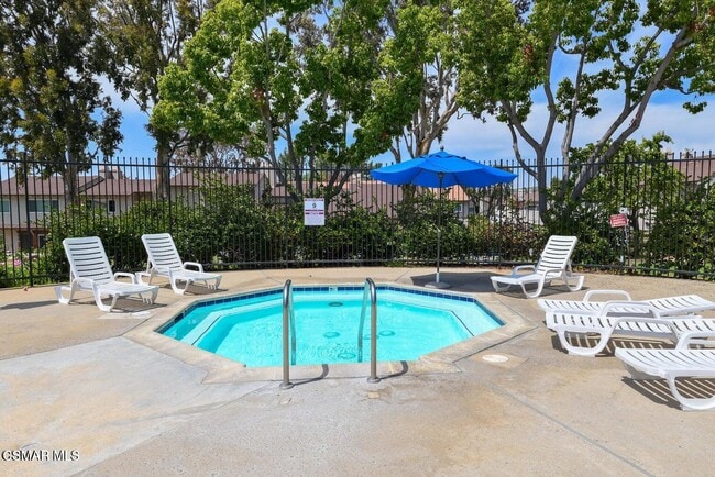 Building Photo - 1318 Ramona Dr