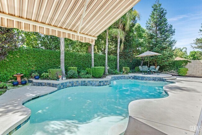 Building Photo - Brighton Estates Luxury 4-Bedroom Home wit...