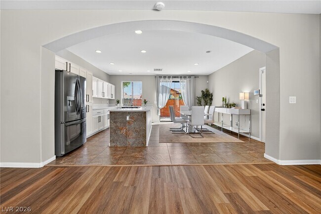 Building Photo - 3932 Bagua Ct