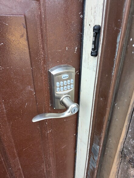 Building Photo - 4467 W 49th S