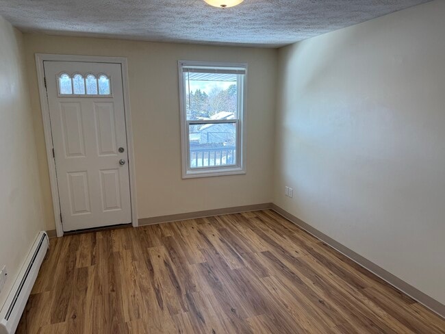 Building Photo - 106 Granite St