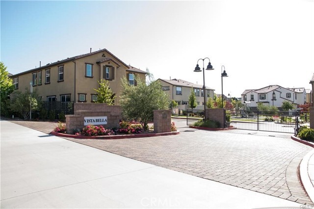 Building Photo - 35879 Landon Ln