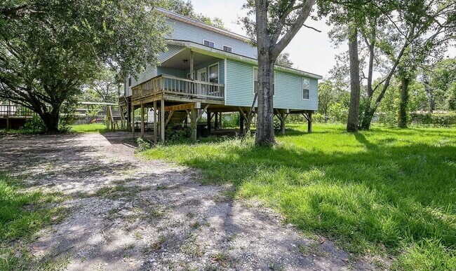 Building Photo - 11122 Sunturf Ln