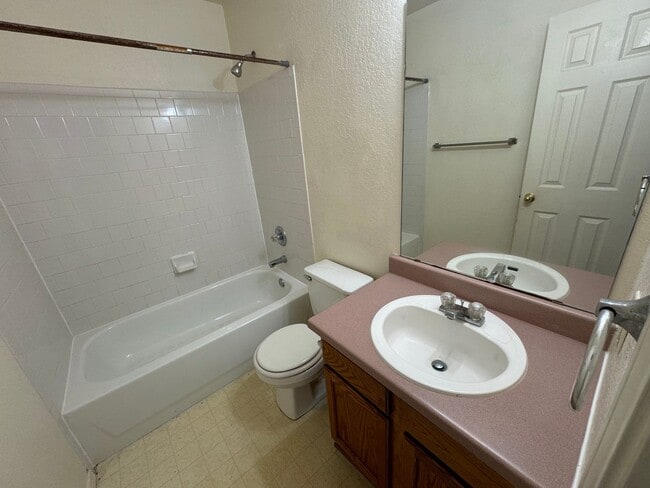 Building Photo - 3411 Warfield Dr