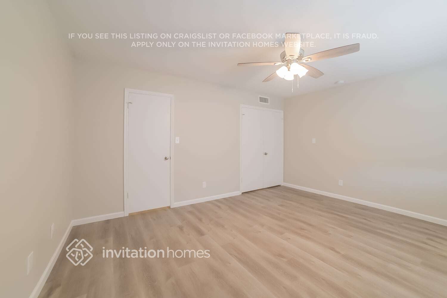 Building Photo - 3608 W Grovers Ave