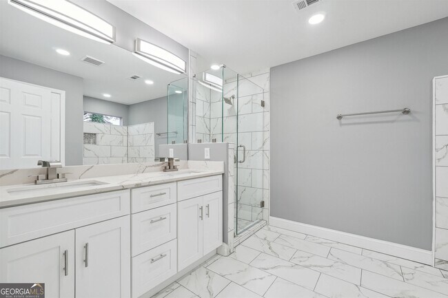 Building Photo - 401 Cordon Rd