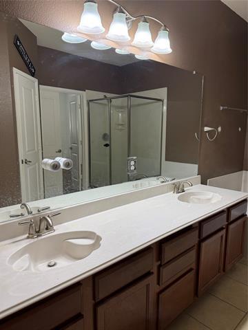 Building Photo - 12424 Ocean Spray Dr