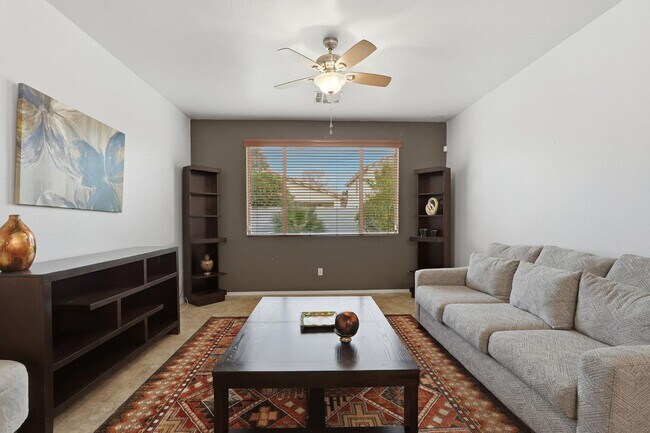 Building Photo - 6843 S 26th St