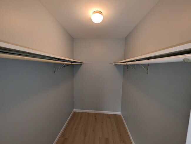 Building Photo - Beautiful 2BR/2BA Condo –  Swimming Pool, Fireplace, In-Unit Laundry, Parking + Storage