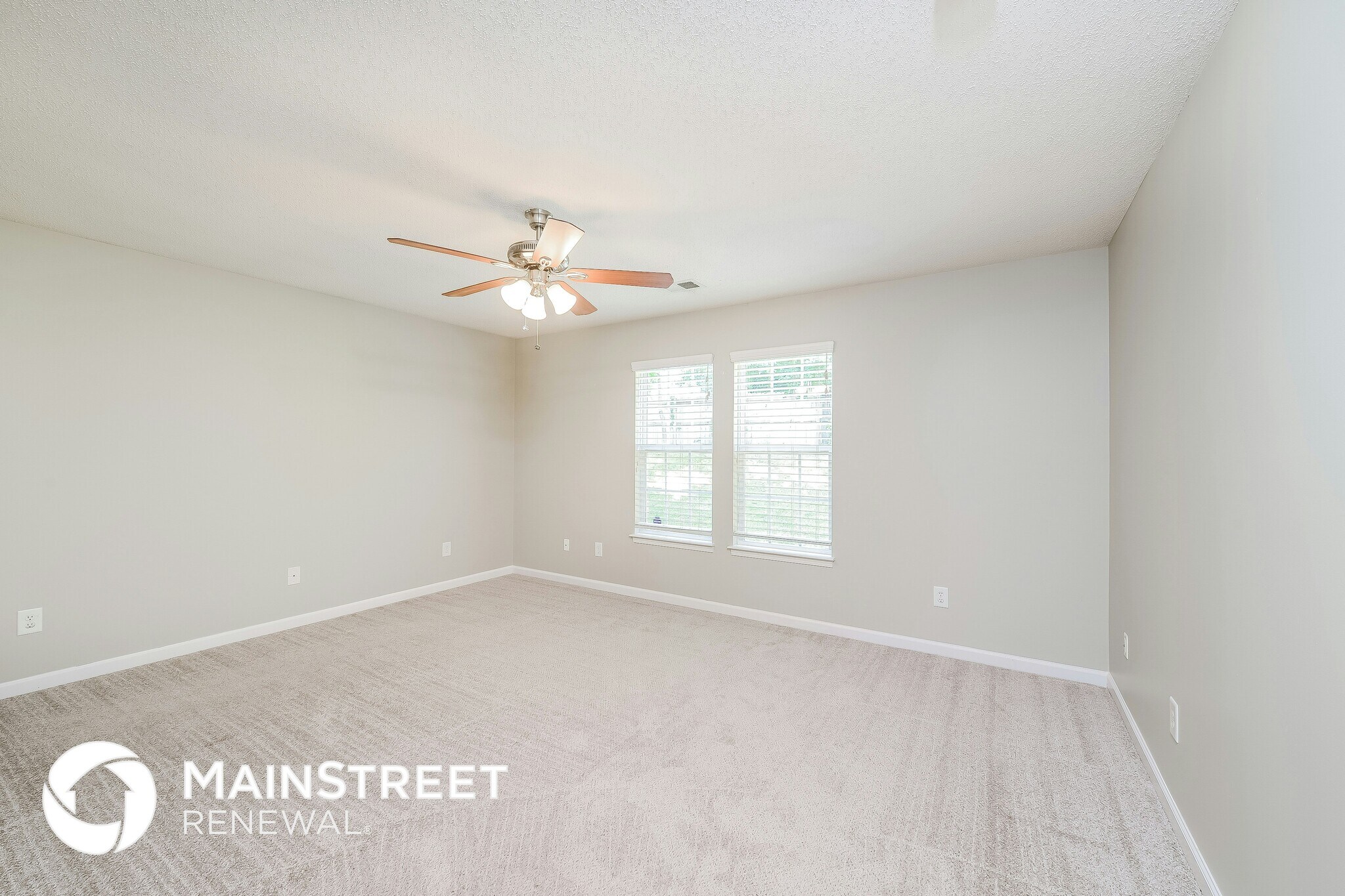 Building Photo - 3634 Sunset Hollow Dr