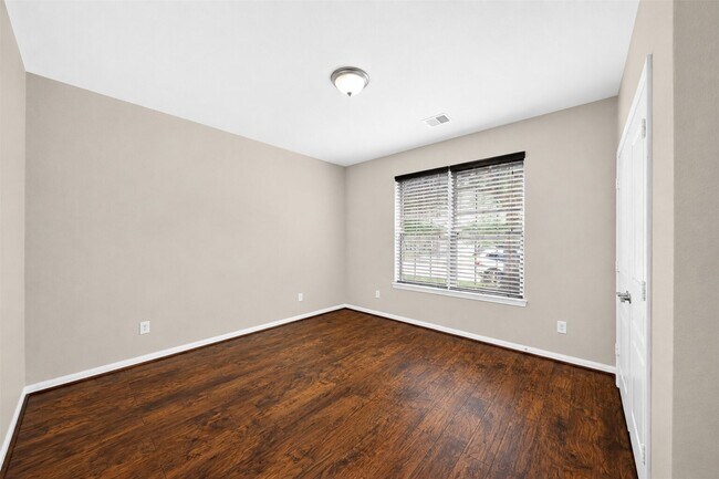 Building Photo - 7216 S Boulder Cliff Ln
