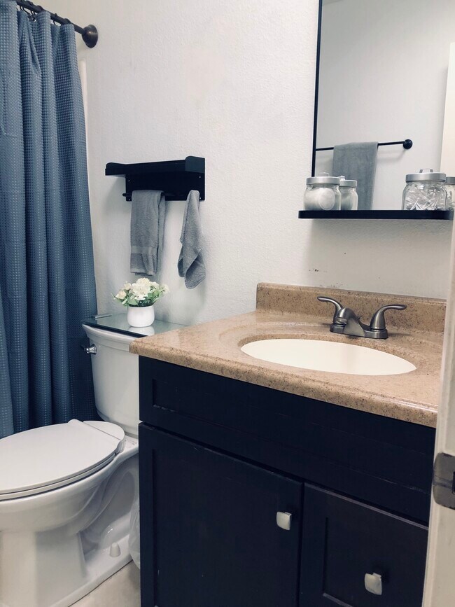 Bathroom - 645 Chestnut Ave