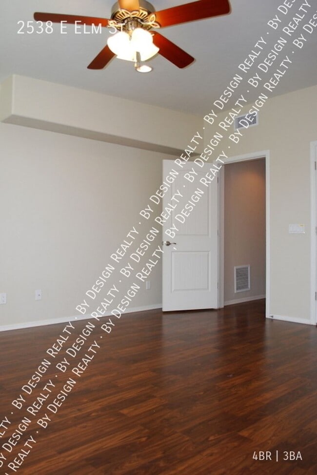 Building Photo - Blenman Elm 4 Bed 3 Bath Custom Home