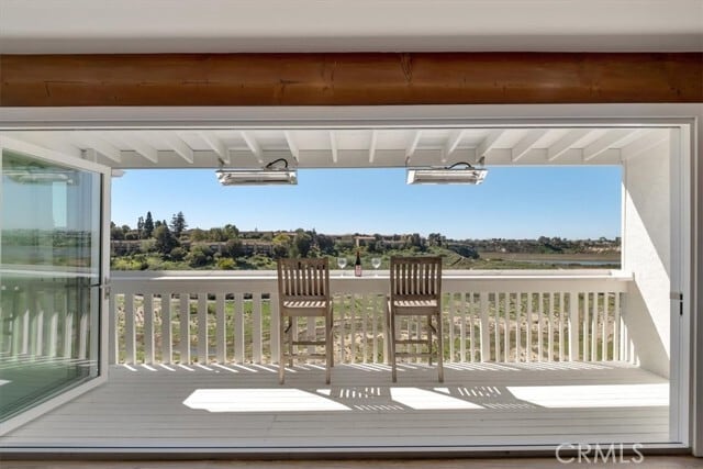 Building Photo - 745 Domingo Dr