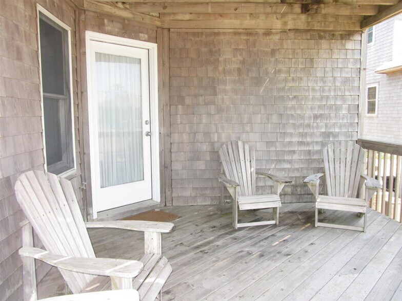 Building Photo - 54120 Marlin Dr