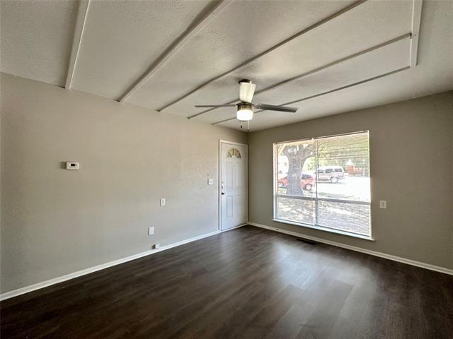 Building Photo - 6404 Waynewood Ct