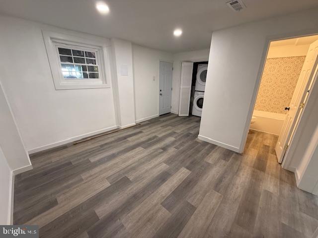 Building Photo - 2906 East Side Dr