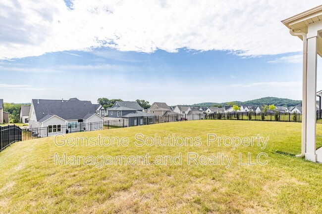 Building Photo - 7284 Ludlow Dr