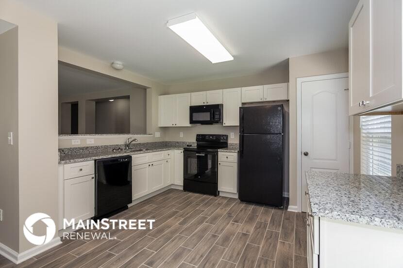 Building Photo - 4384 Stone Mountain Dr