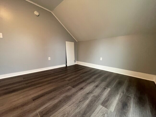 Building Photo - 6535 Marlette Rd