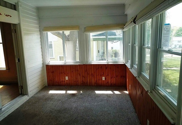 Building Photo - 610 N Brinton Ave