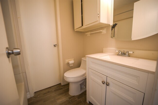 Building Photo - 18018 Santolina Ln