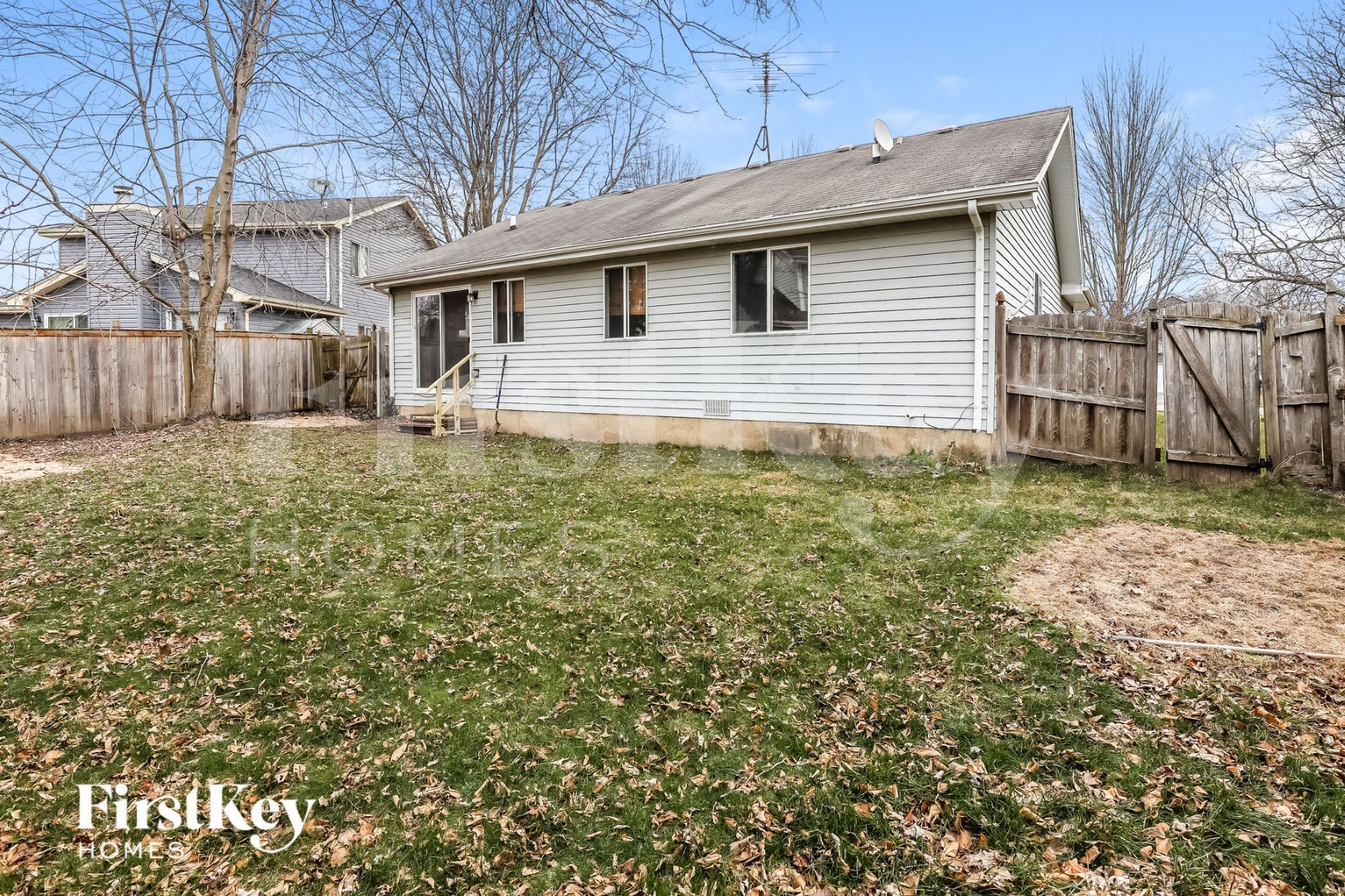 Building Photo - 1405 Middlebury Dr