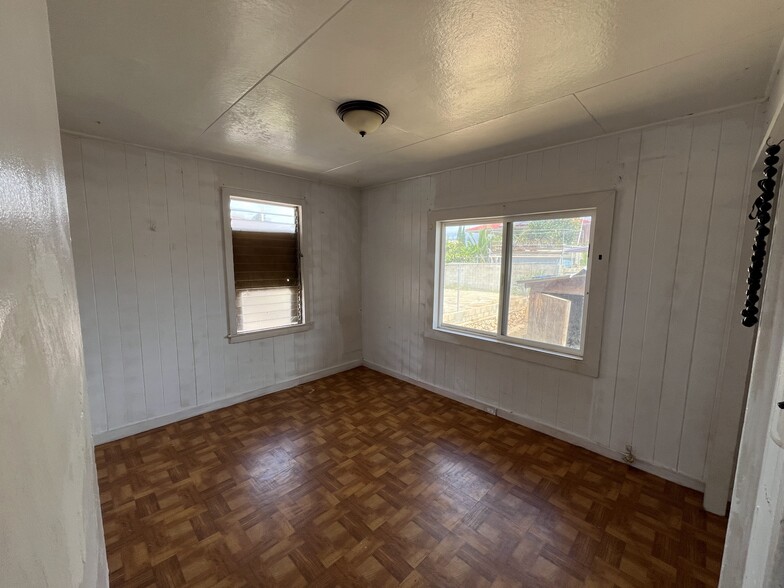 bedroom 2 - 91-525 Hapalua St