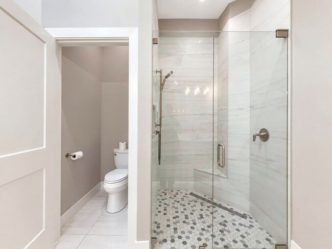 Building Photo - Beautifully renovated 3/2 home now available in the desirable Villages at Country Creek!
