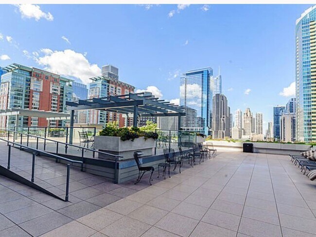 Building Photo - 474 N Lake Shore Dr