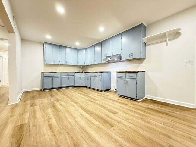 Building Photo - FOR RENT – FULLY REMODELED 4 BEDROOM | 2 BATH HOME!