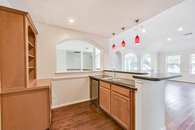 Building Photo - 11502 Bay Ledge Dr