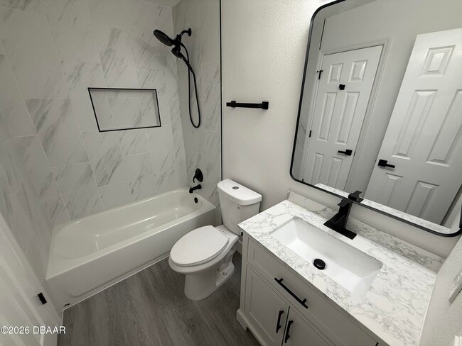 Building Photo - 615 Richland Ct