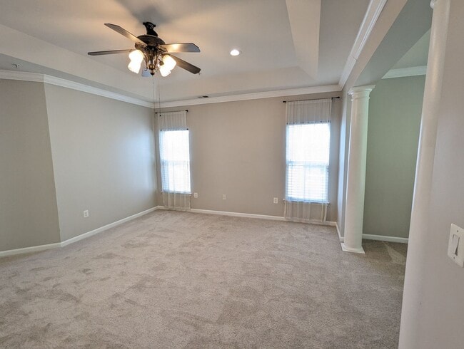 Building Photo - Impeccably maintained SFH in Clarksburg re...