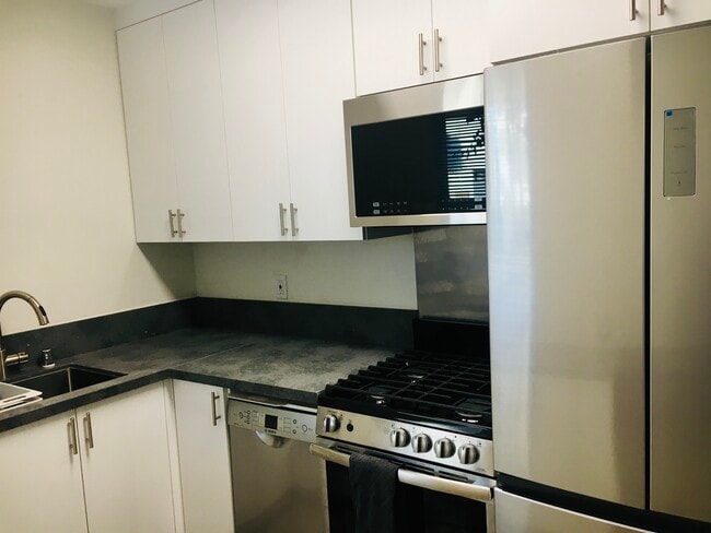 Building Photo - 3944 Mission Blvd