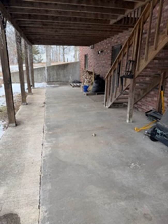 Building Photo - Beautiful county setting