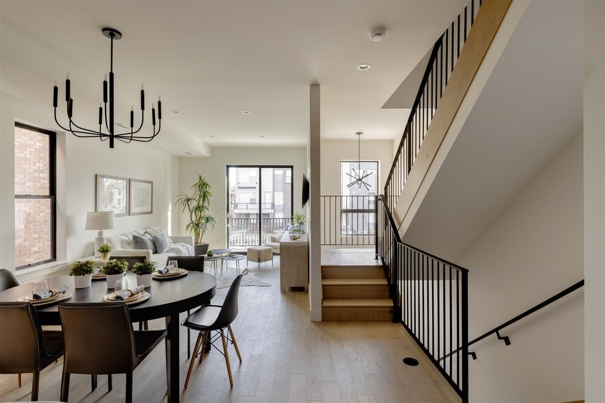 Building Photo - 1751 N Williams St