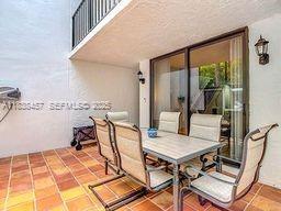 Building Photo - 350 Grapetree Dr