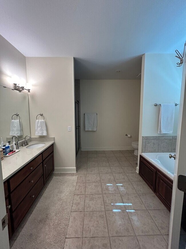 Building Photo - Tartan Pines, Rosemount Court, Enterprise, AL