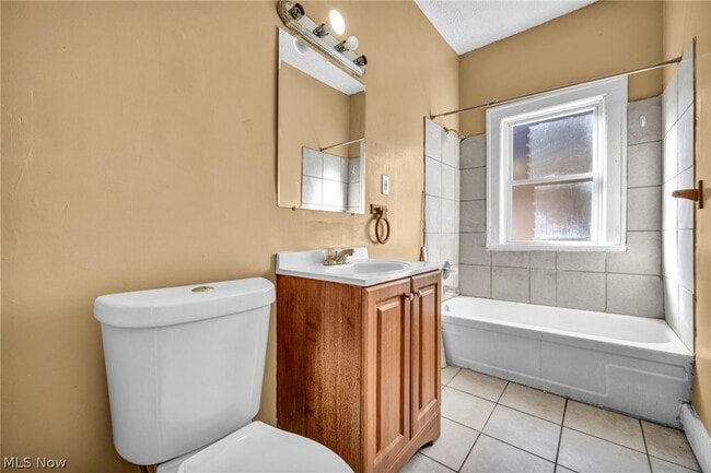 Building Photo - 3438 E 140th St