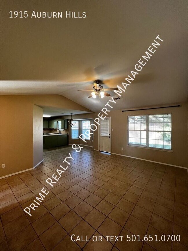 Building Photo - 1915 Auburn Hills Dr