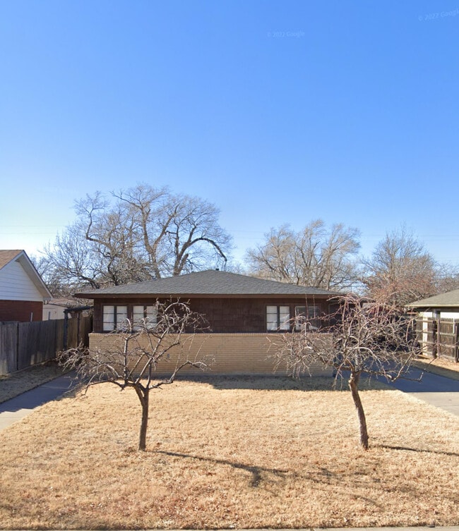 Building Photo - 3504 Lewis Ln
